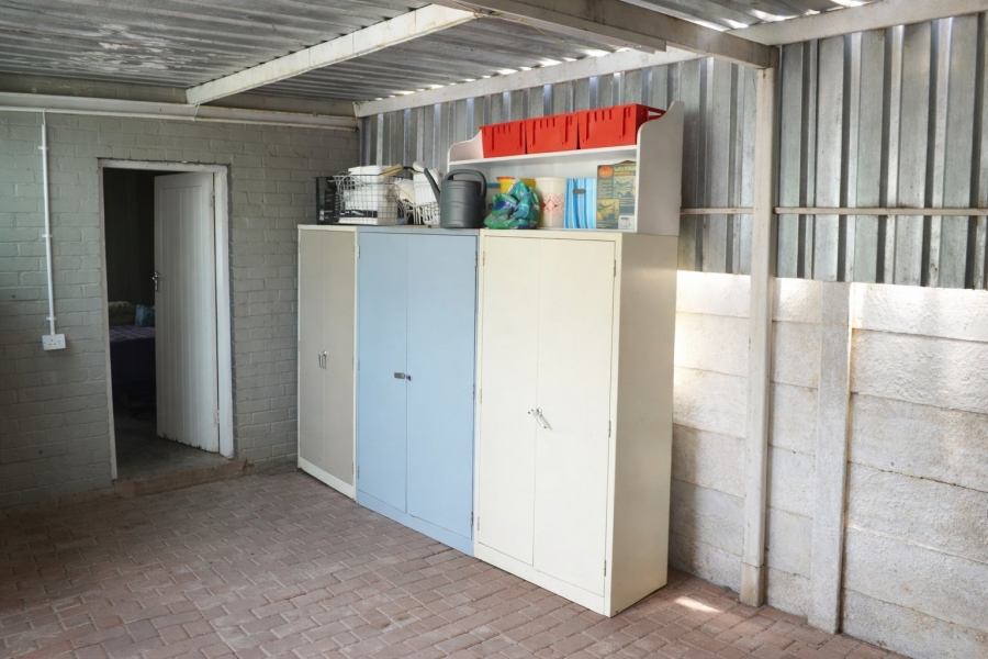 4 Bedroom Property for Sale in Wilgenhof Free State